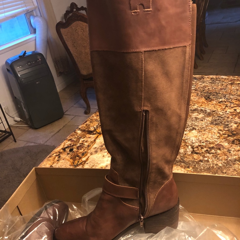 Lucky brand boots